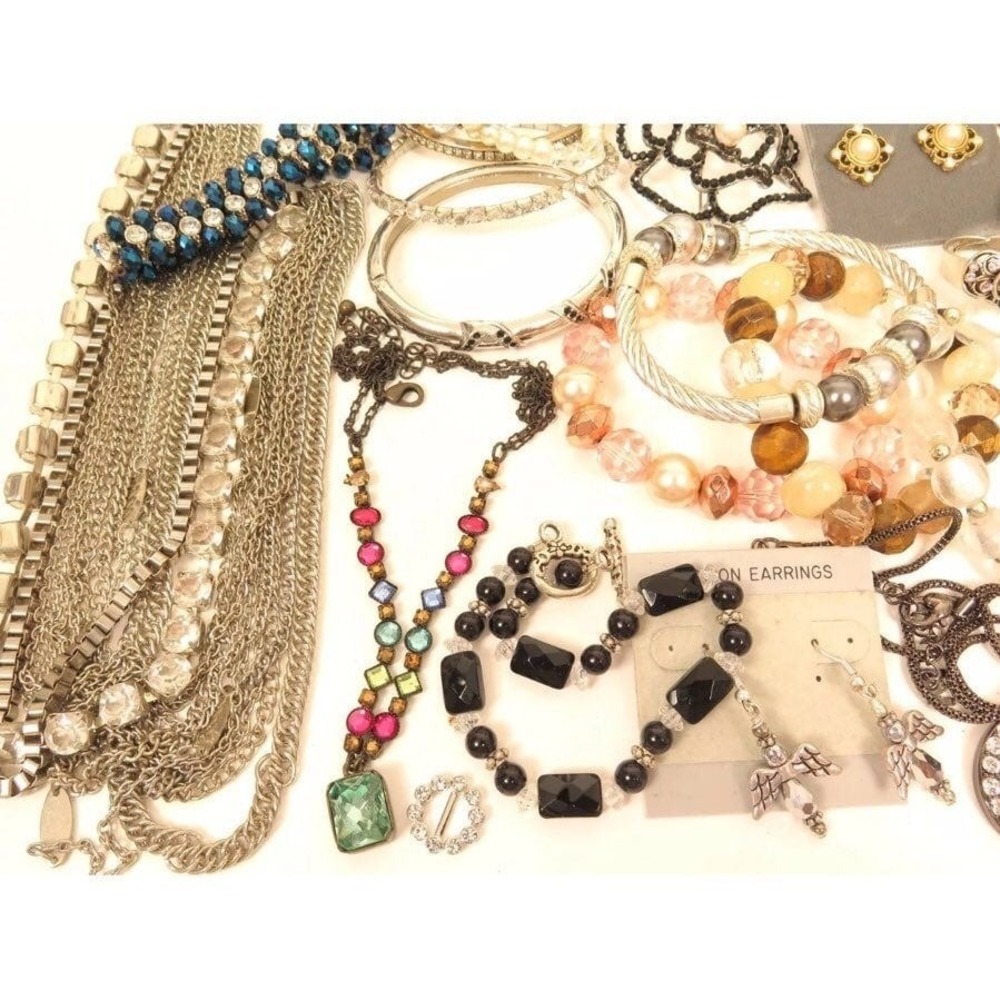 Sparkly Rhinestone Jewelry lot 67pc - Picture 11 of 12